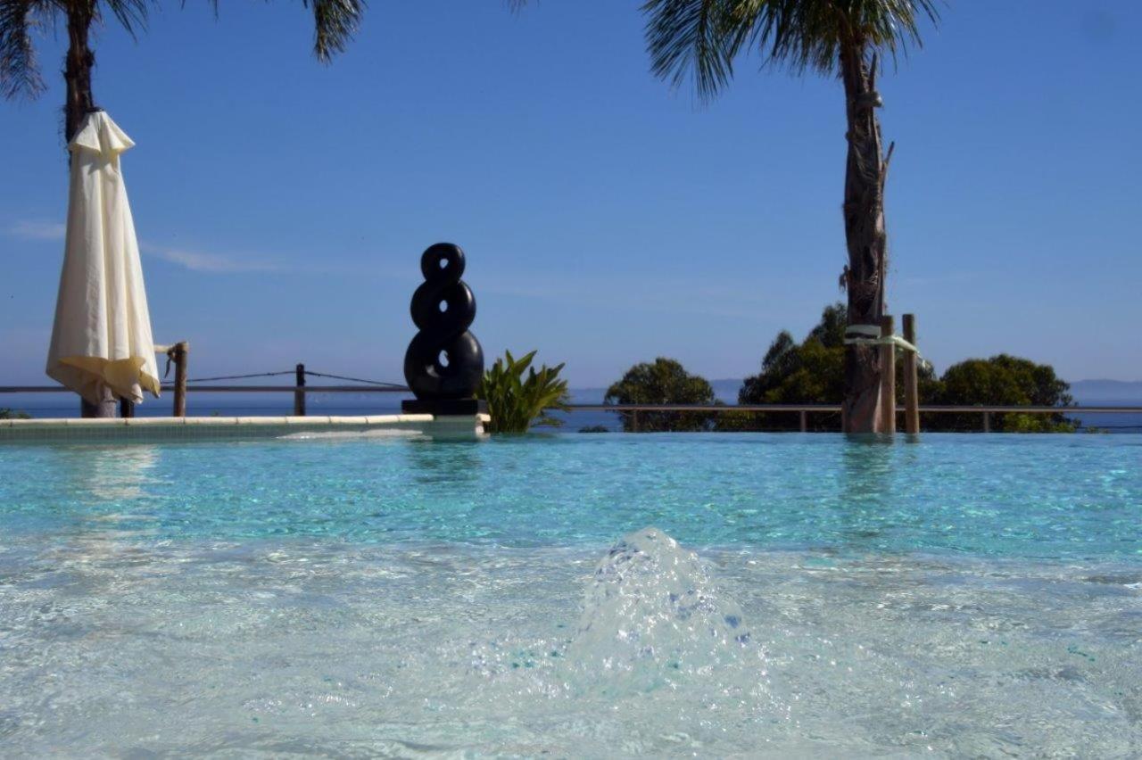 Aparthotel Les Lauriers Roses Le Le Rayol-Canadel-sur-Mer Esterno foto