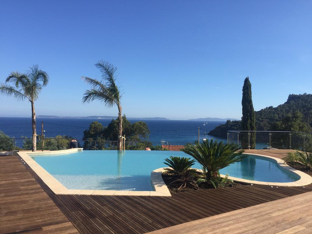 Aparthotel Les Lauriers Roses Le Le Rayol-Canadel-sur-Mer Esterno foto