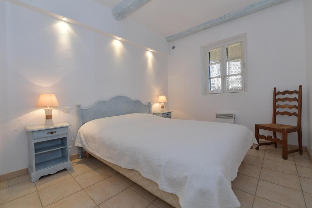 Aparthotel Les Lauriers Roses Le Le Rayol-Canadel-sur-Mer Esterno foto