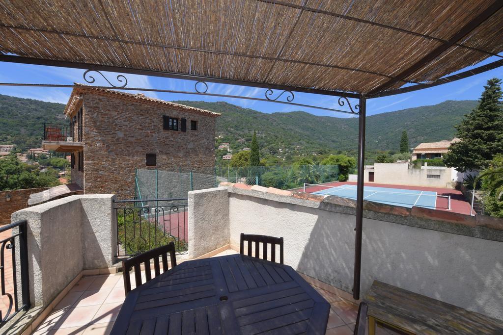 Aparthotel Les Lauriers Roses Le Le Rayol-Canadel-sur-Mer Esterno foto