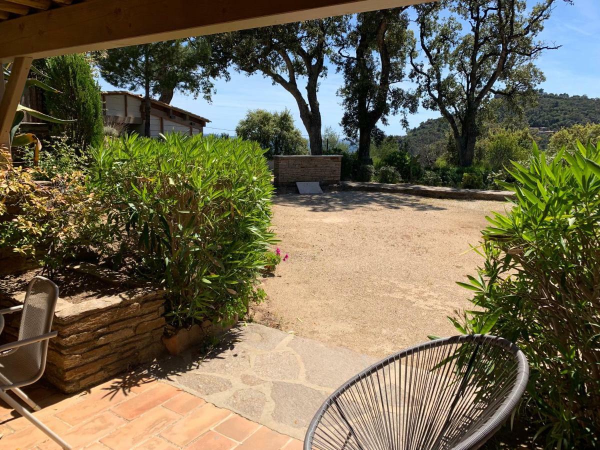 Aparthotel Les Lauriers Roses Le Le Rayol-Canadel-sur-Mer Esterno foto